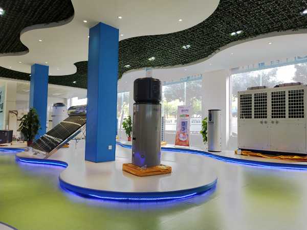 聚陽空氣能，太空能，低溫熱水機組，低溫采暖熱水機組