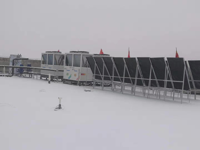 中鐵局 聚陽(yáng) 光伏板+空氣能采暖