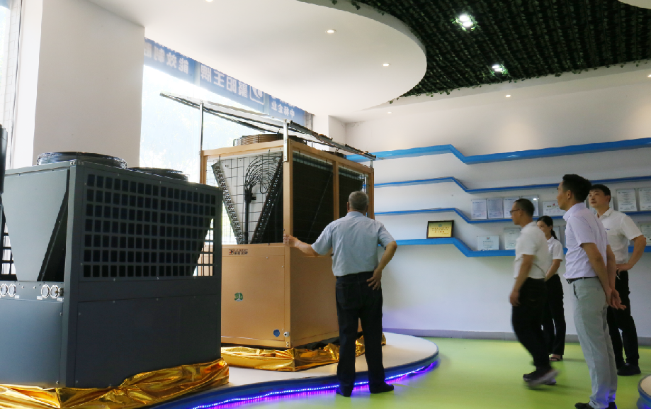 河北清潔能源協會領導蒞臨聚陽空氣能